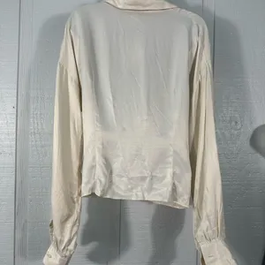 Topshop Knot Front Ivory Satin Long Sleeve V Neck Top Size 4 NWT thumbnail 7