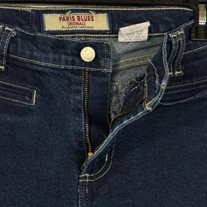 Paris Blues JRS SZ 9 Flare Jeans Mid-Rise Zip-Fly Rear Pockets Medium Wash Blue thumbnail 7