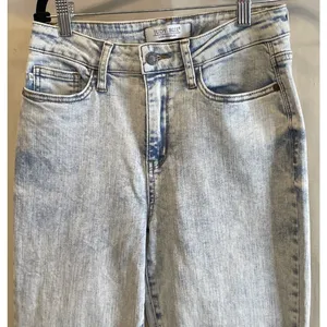 Judy Blue Womens 3/26 Slim Fit Jeans Light Acid Wash JB88241 High‎ Rise Preppy thumbnail 2