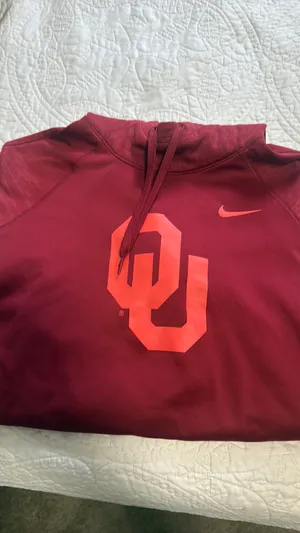Nike Oklahoma Sweatshirt thumbnail 3