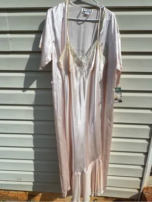 Cinema Etoile Satin Nightgown Robe Set Pink Lace Medium Vintage Style thumbnail 2