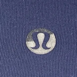 Lululemon Navy Blue Capri Yoga Workout Running Athletic Leggings Pants Size 2 thumbnail 4