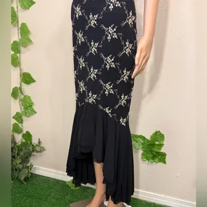 Cache Black High-Low Embroidered Floral Mermaid Skirt thumbnail 8