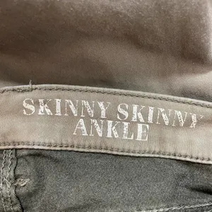 Madewell Garment Dyed Tan/Green Skinny Skinny Ankle Jeans - Size 25 - Low Rise thumbnail 5