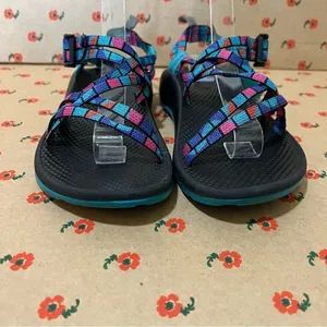 Chacos ✨ Women’s Strappy‎ Sandals Teal Pink Blue Toe Loop 5 thumbnail 3