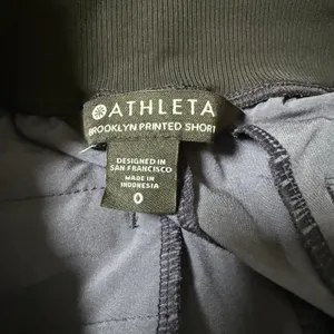 Athleta Brooklyn‎ Printed Shorts thumbnail 3