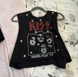 Forever 21 KISS Band Cut Off thumbnail 1