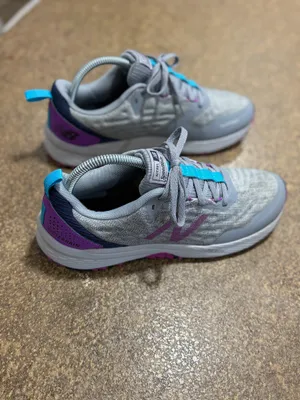 New Balance Women’s Sneakers thumbnail 5