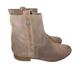 Frye & Co. Taupe Suede Sarah Shortie Slouchy Boots Booties 7.5 thumbnail 5