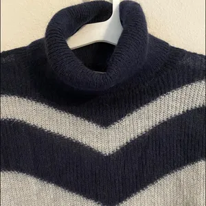 Abercrombie & Fitch Mohair‎ Blend Sweater thumbnail 8