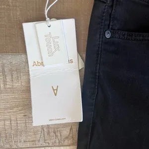 Abrand high waisted skinny jean size 26 thumbnail 4
