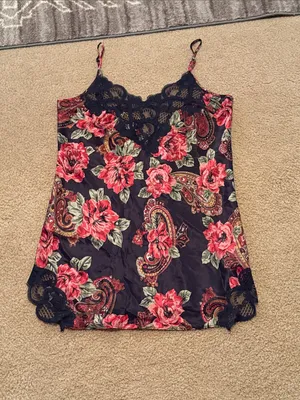 Vintage Gold Tag Victoria’s Secret Lingerie Floral Slip Dress thumbnail 2
