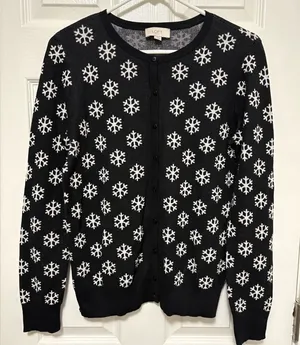 *Loft Black & White Snowflake Women’s Button Up Cardigan Sweater thumbnail 1