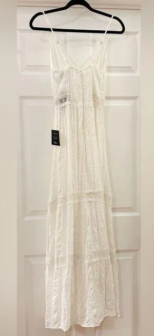 Lulu’s Light Breeze White Striped Crochet Lace Boho Tiered Maxi Dress Sz XS thumbnail 10