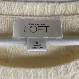 Ann Taylor Loft Size XL Sweater Wool‎ Blend Cable Knit Long Sleeve Cream Women’s thumbnail 2