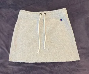 Champion skirt thumbnail 1