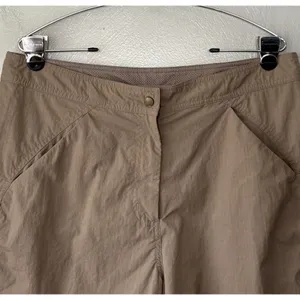 LL Bean Ripstop Shorts Womens Size 16 Taupe Nylon Hiking Gorpcore Granola Girl thumbnail 2
