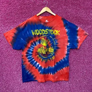 Woodstock Peace Festival tie dye Tshirt size Extra Large thumbnail 1