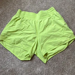 Hotty Hot Lululemon 4" thumbnail 1
