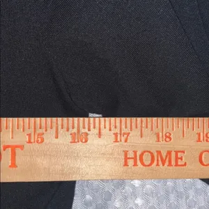 Kenneth Cole Reaction blouse Long Sleeve V-Neck thumbnail 6