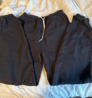 Brandy Melville Sweatpants thumbnail 1