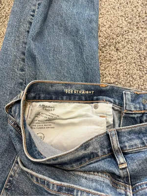 American Eagle 90s Straight Distressed Jeans- Woman’s 14 thumbnail 6