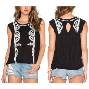 Free People Embroidered Top Womens XS Black‎ Boho Floral Cap Sleeve Blouse NEW thumbnail 2
