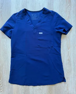 FIGS Catarina One-Pocket Top Navy thumbnail 1