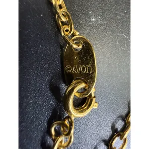 Vintage Avon 1992 Gold Tone “M” Initial Letter Pendant Chain Necklace 28” L thumbnail 8