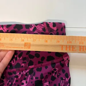 Lululemon Leggings Womens 0 Pink Black Animal Print High Rise 23 Inseam thumbnail 6