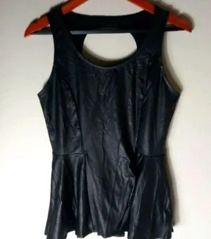 Korra Black Stretch Leather Look Top L thumbnail 1
