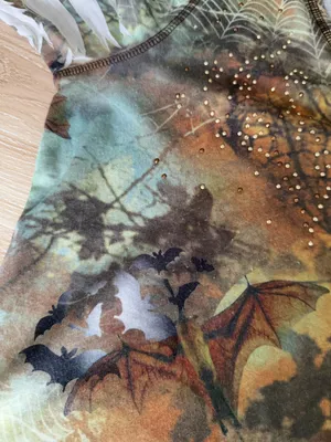 Small 90s Y2K Halloween Print V Neck 3/4 Sleeve Tee Bats Spiders Pumpkin Relaxed thumbnail 5