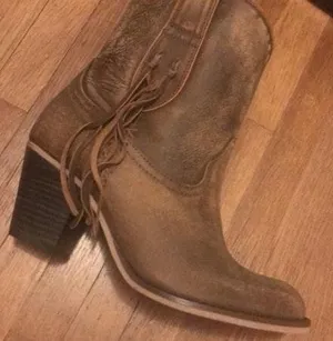 Brown Western Booties Size 6 thumbnail 2