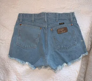Wrangler Distressed Vintage Shorts thumbnail 2