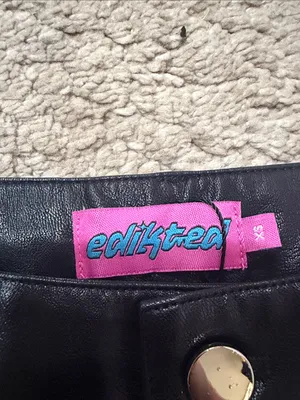 NWT Edikted Black Faux Leather Wide-Leg Pants size XS thumbnail 3