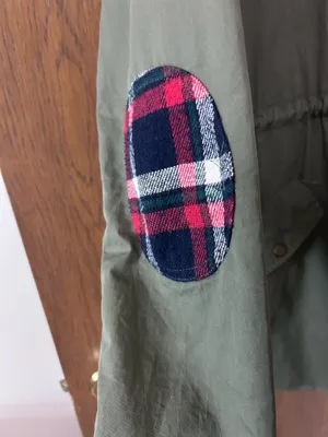 E2 clothing army green jacket thumbnail 3