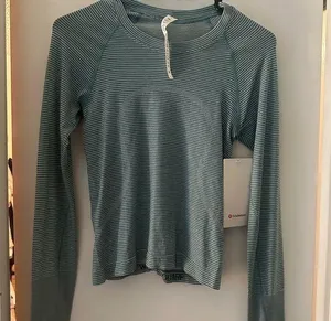 Lululemon swiftly tech (race length) thumbnail 1