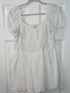 Hollister romper  thumbnail 1