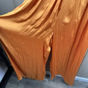 NEW ZARA ZW COLLECTION Satin Jumpsuit Large Orange Wide Leg Halter 2090/098/615 thumbnail 3