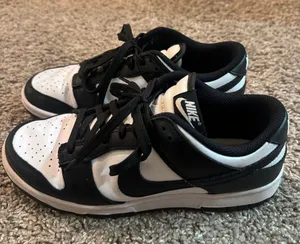 Nike Panda Dunks thumbnail 4