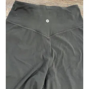 LULULEMON Align Wide Leg Super-High-Rise 23” Crop - Graphite (Dark) Grey - Sz. 6 thumbnail 12