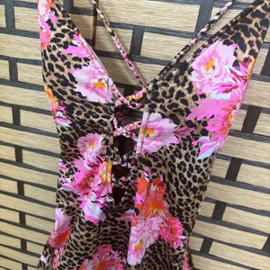 Victoria’s Secret‎ Leopard Floral Lace Up One Piece Swimsuit Size Medium thumbnail 2