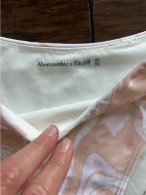 Abercrombie Bikini Bottoms thumbnail 3
