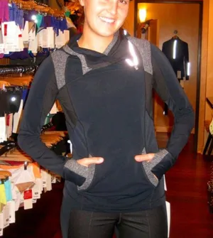 Lululemon Run: Alpine Gray‎ Long Sleeve Pullover Sweatshirt Athleisure Running thumbnail 1