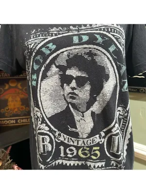 Chaser Bob Dylan Graphic Tee – Black & Green – Size Small thumbnail 3