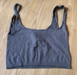 Gray Cropped Tank Top thumbnail 1