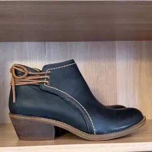 Sofft 11 Womens Aleah Oiled Leather Lace Up Stacked Heel Boots Casual Going Out thumbnail 2