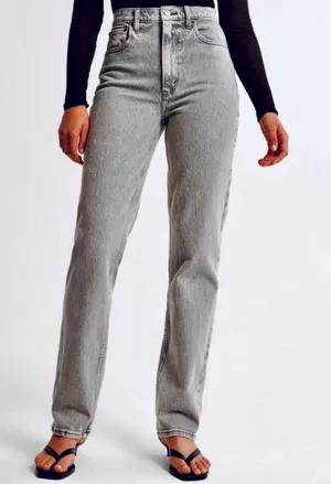 Abercrombie & Fitch High-Rise Straight Leg Women’s Jeans - Gray thumbnail 1
