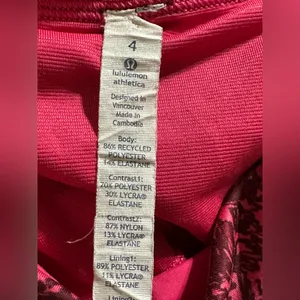 Lululemon Run Times Shorts Bordeaux Drama and Bon Bon Mountain Peaks size 4 thumbnail 9