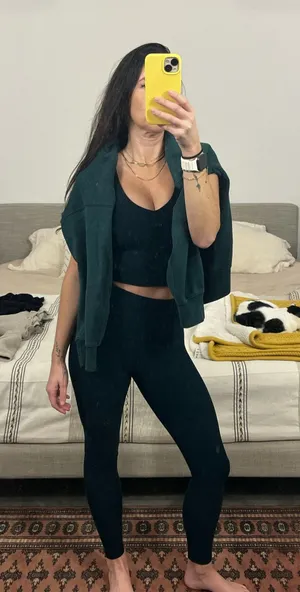 Beyond Yoga Leggings thumbnail 1